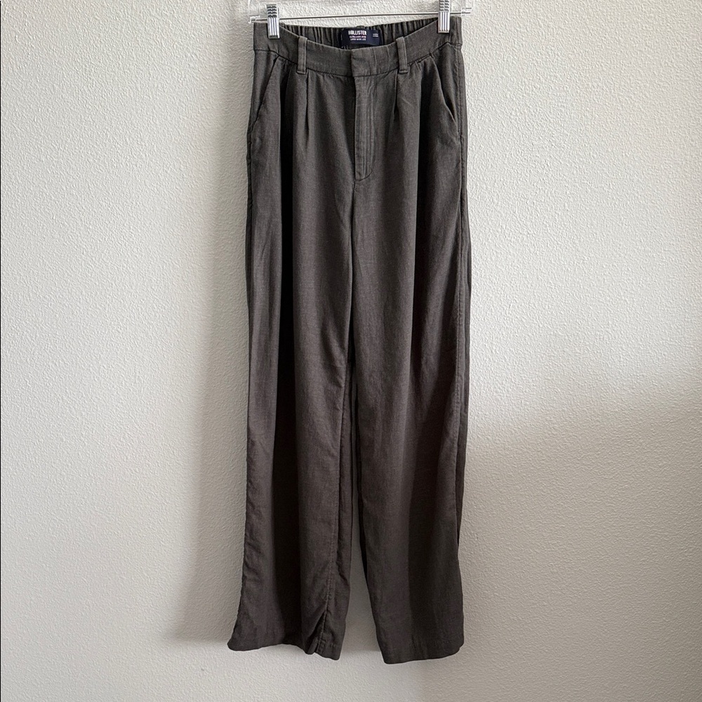 Hollister Ultra High-Rise Livvy Linen Blend Pants in Dark Grey Size Small Long